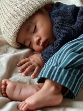 Neskutočne jemná, GOTS certifikovaná, mega pohodlná, skvele kombinovateľná, extra hrejivá ~ presne taká je nová kolekcia...